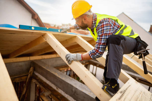 Best Local Roofing Companies  in Monmouth, OR